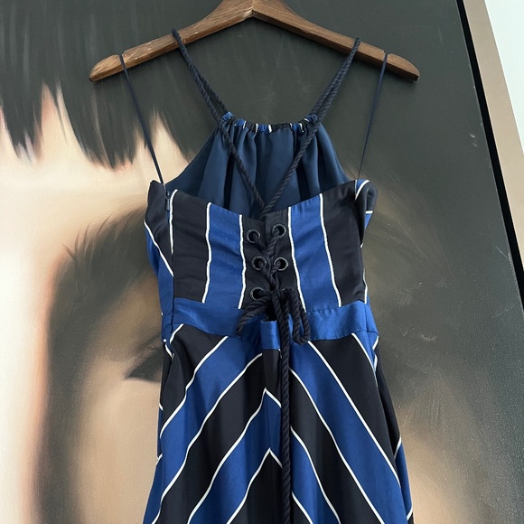 Guess satin maxi dress - Picture 3 of 8